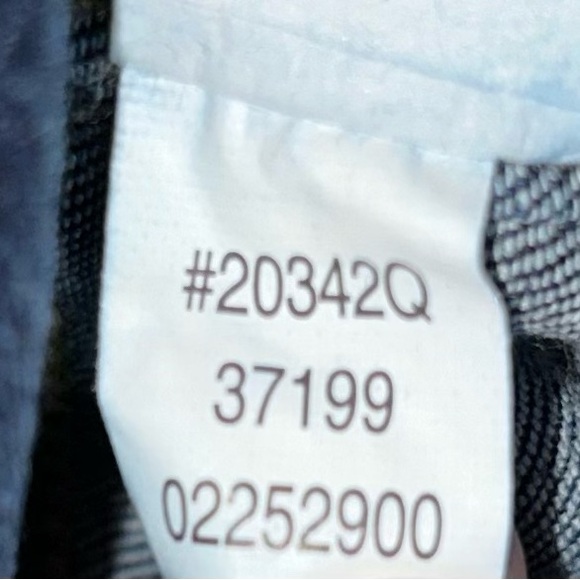 SPANX Size 1X Petite Dark Wash Skinny Shapewear Pull On Jean Leggings - Picture 12 of 13